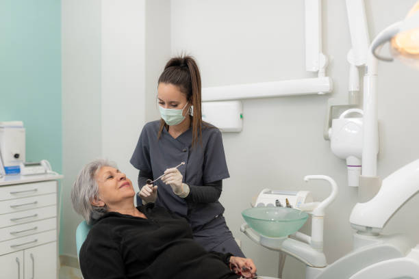 Best Urgent Tooth Repair  in East Canton, OH